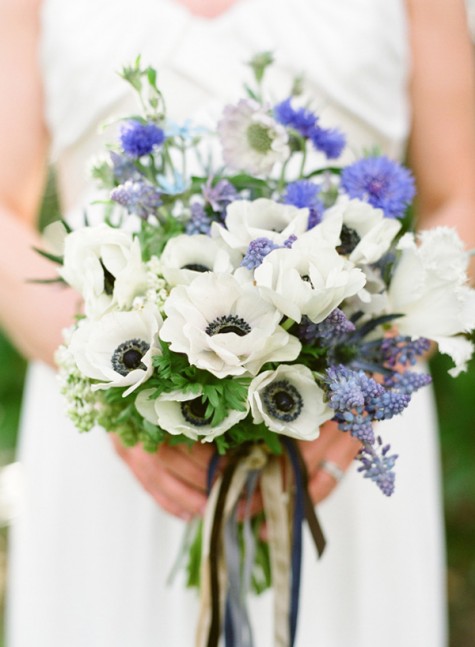 blue white spring bridal bouquet e1305051060827